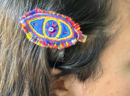 هنر دستی میترا (گل سینه، چشم‌ زخم، پته دوزی کرمانی) انگلستان – کاردیف